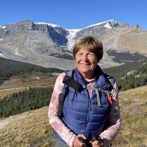 Meet your Posher, Carol